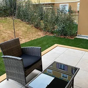  Appartamento Deux Pieces Moderne Et Chaleureux Francia