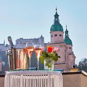 https://hotel-goldgasse.saalbachhinterglemmhotels.com