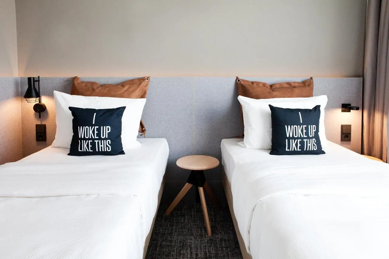 Moxy Vienna City East Hotel