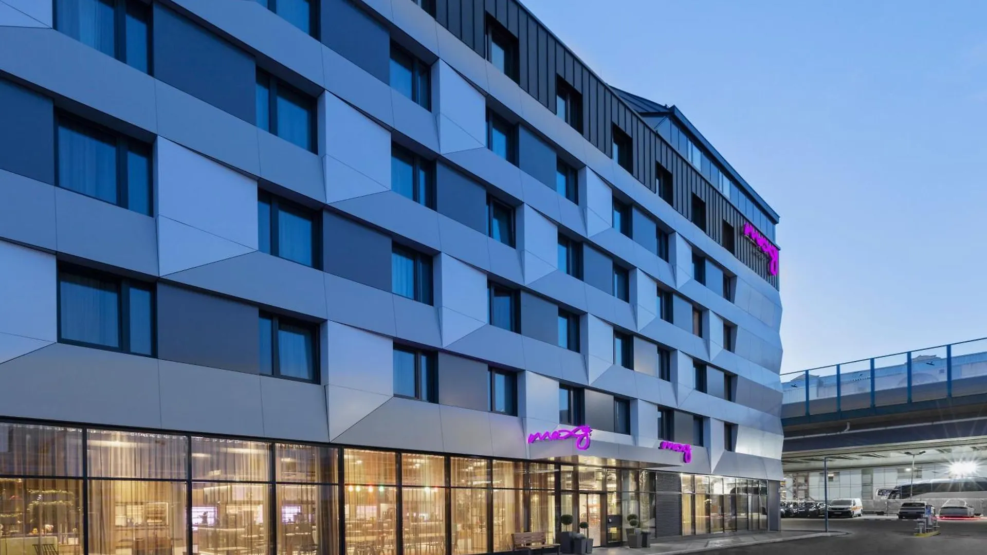 Moxy Vienna City East 0*,