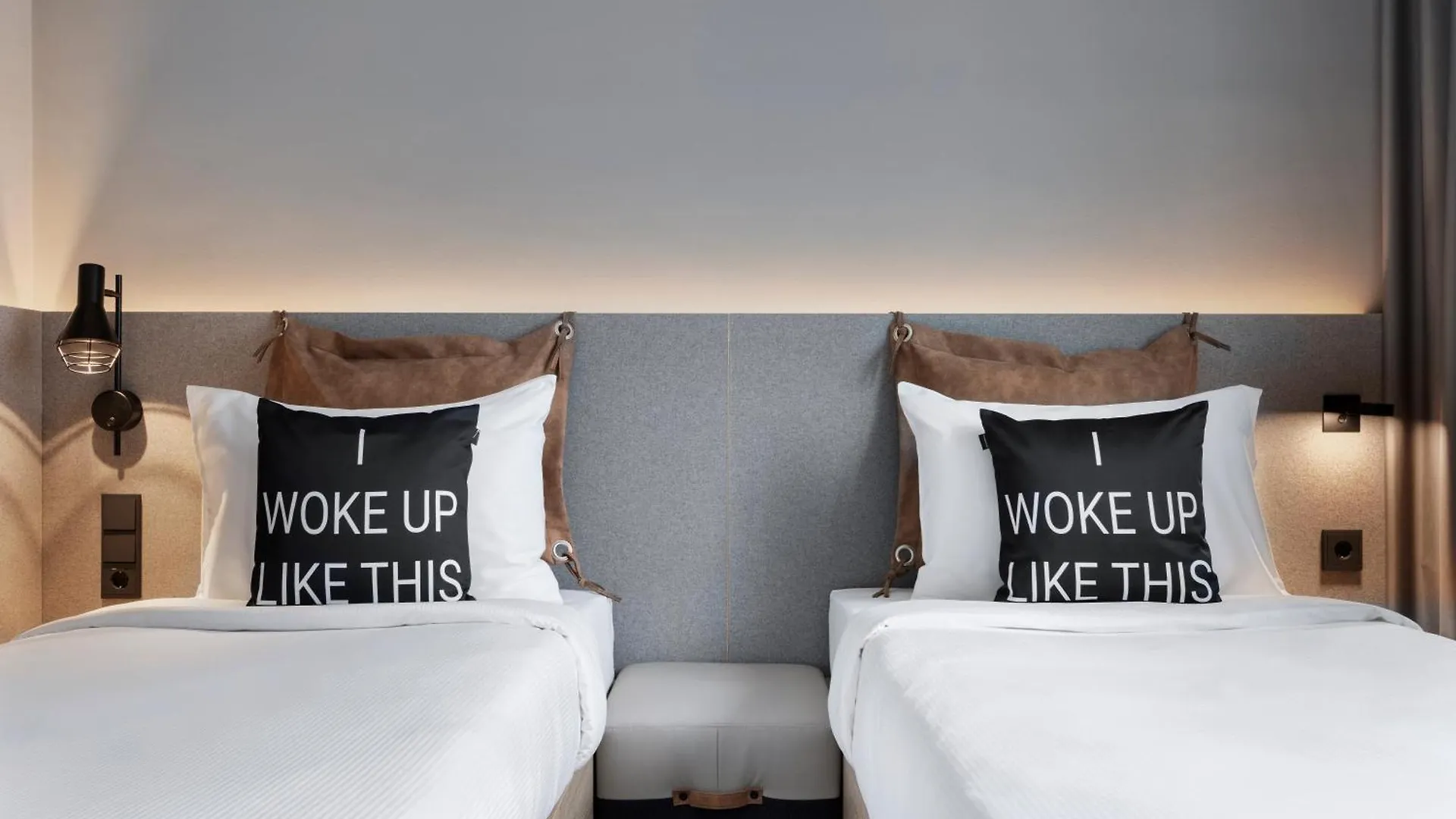 Moxy Vienna City East 0*,