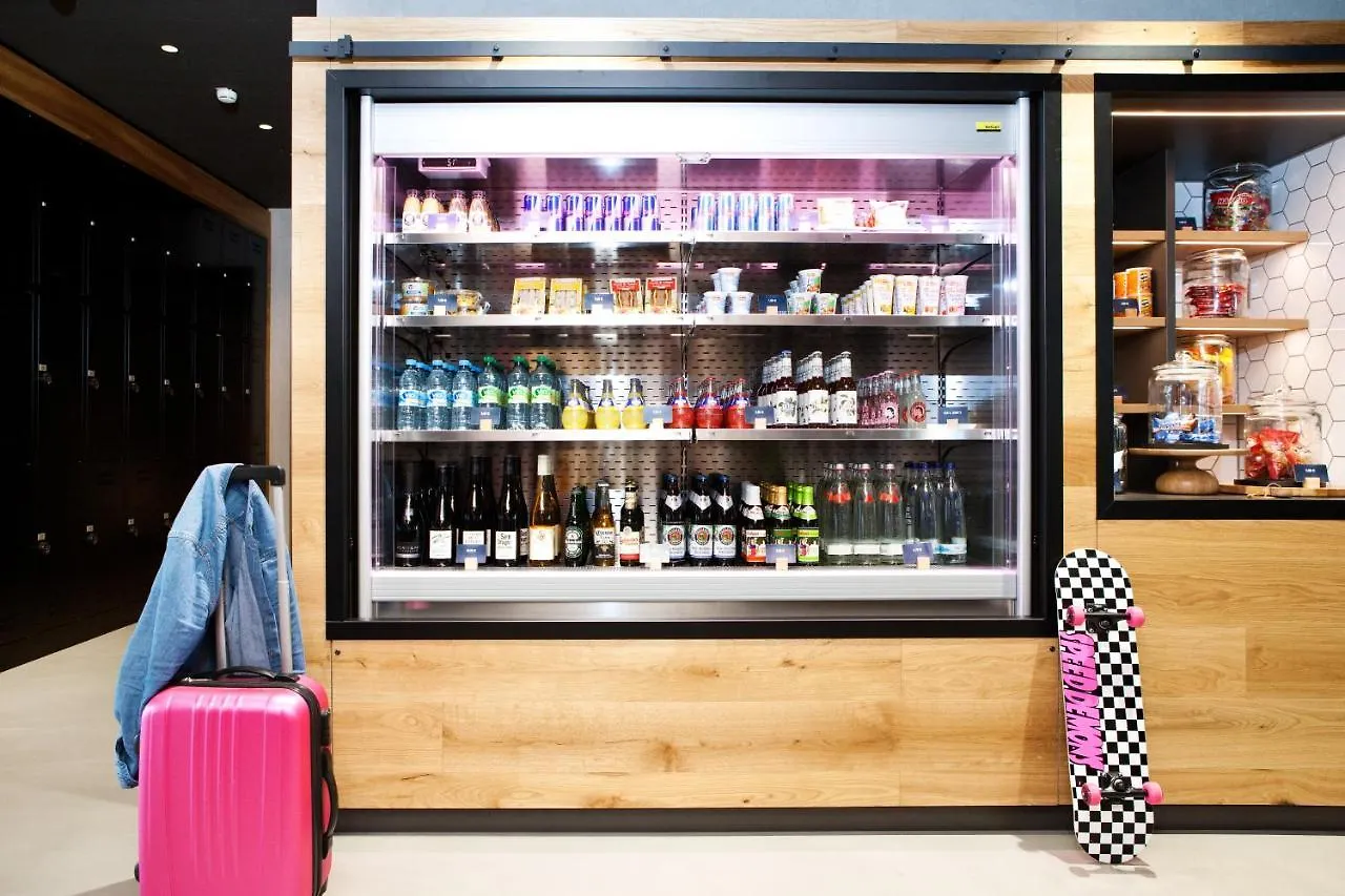 Moxy Vienna City East Hotel